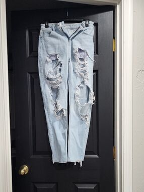 American Eagle Light Wash Distressed Ripped Jeans SIZE 0 REGULAR